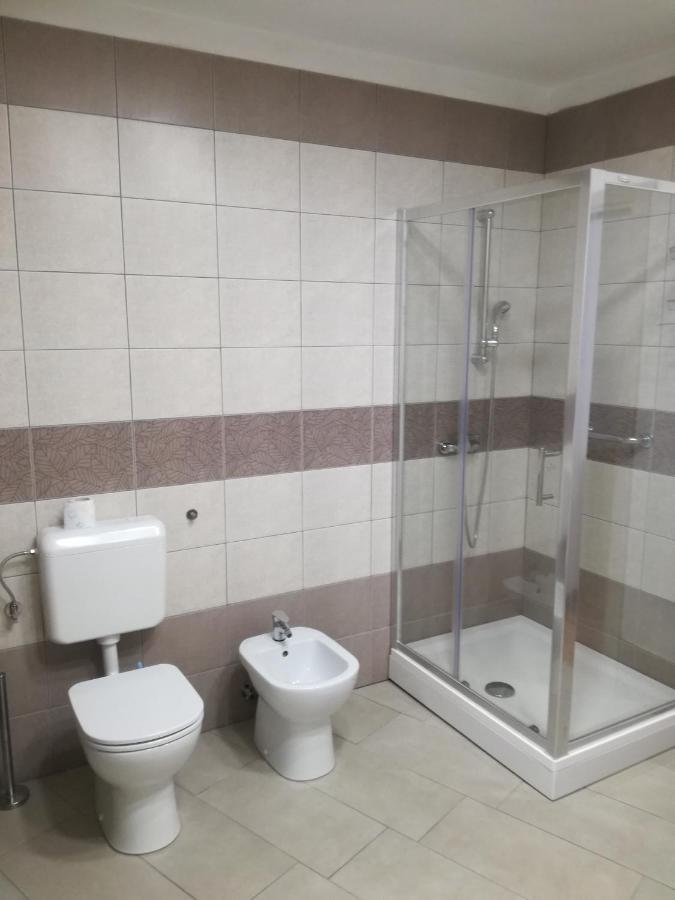 Guesthouse Skofije Ob Parenzani Spodnje Skofije Kültér fotó